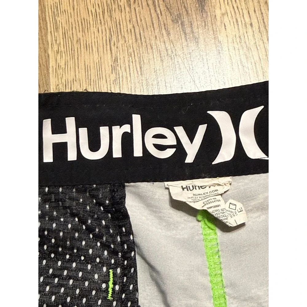 Hurley Shorts Mens Size 33 Lime Green Striped Swim Trunks Buckle Exclusive